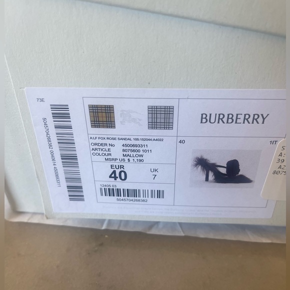 BURBERRY -  Rose Shearling Mule Sandal - Picture 7 of 7